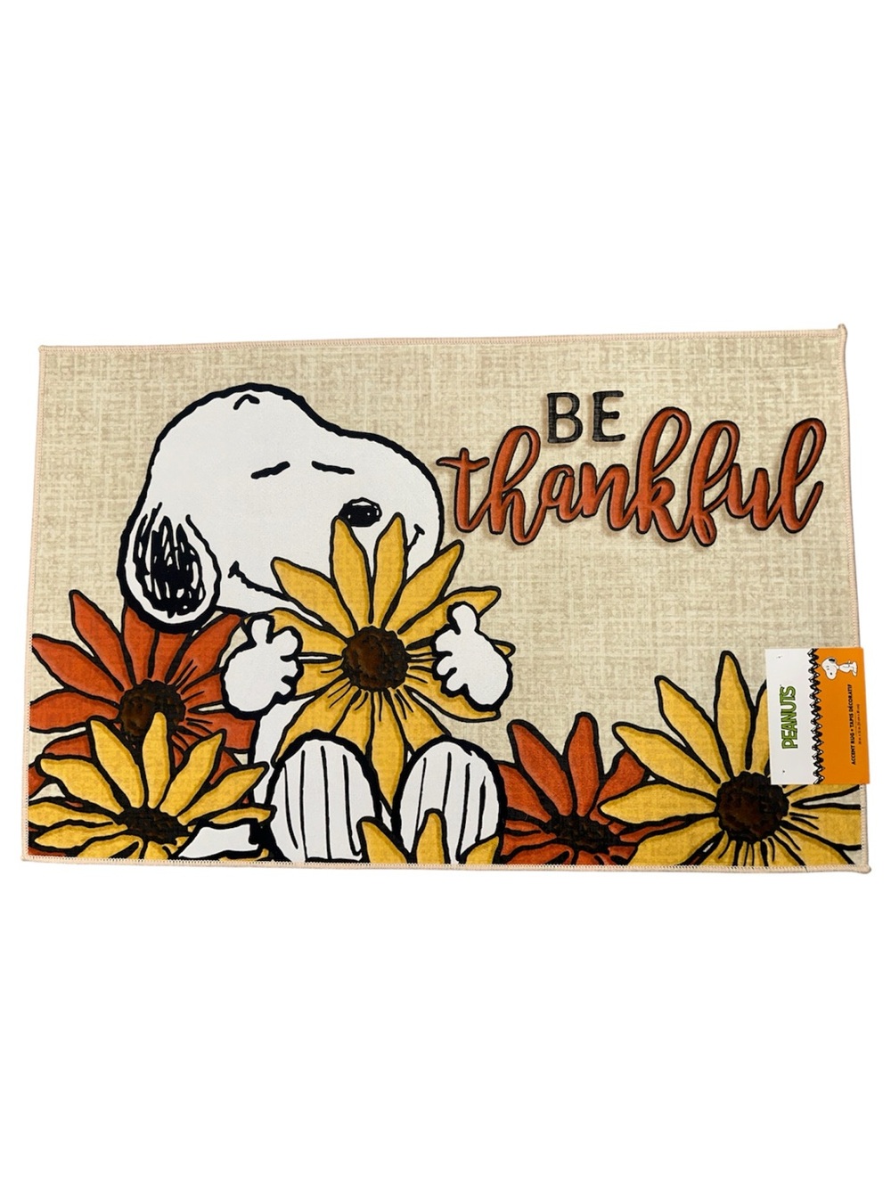 Peanuts Be Thankful accent rug in Cream, White, Yellow, Orange, Brown